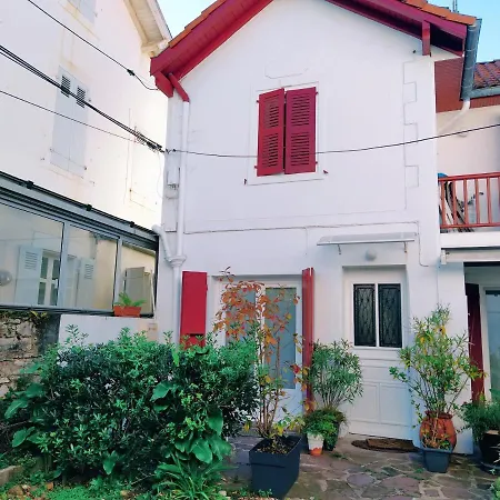 Lalanne Btz, Duplex Jardinet Pres De La Apartman *
